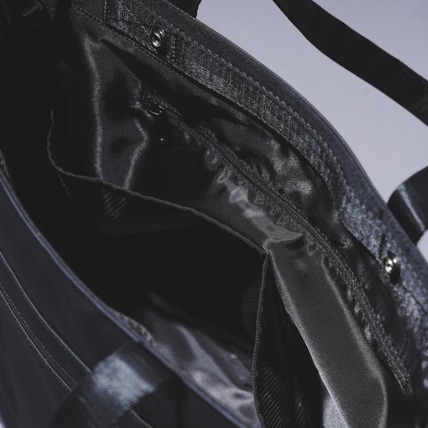 SPA CLUTCH BAG収納